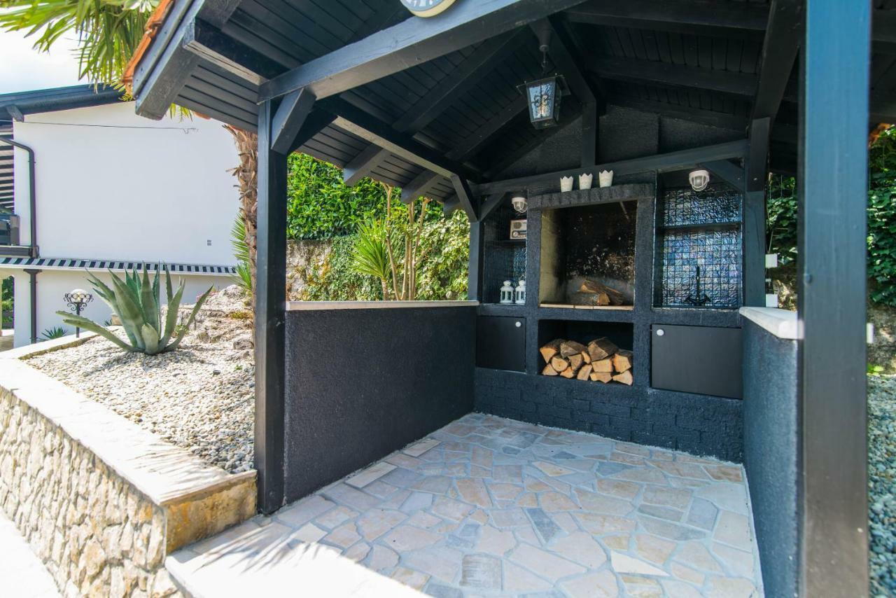 Vila "Zatka" Villa Veprinac Екстериор снимка