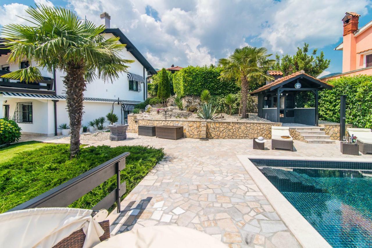 Vila "Zatka" Villa Veprinac Екстериор снимка