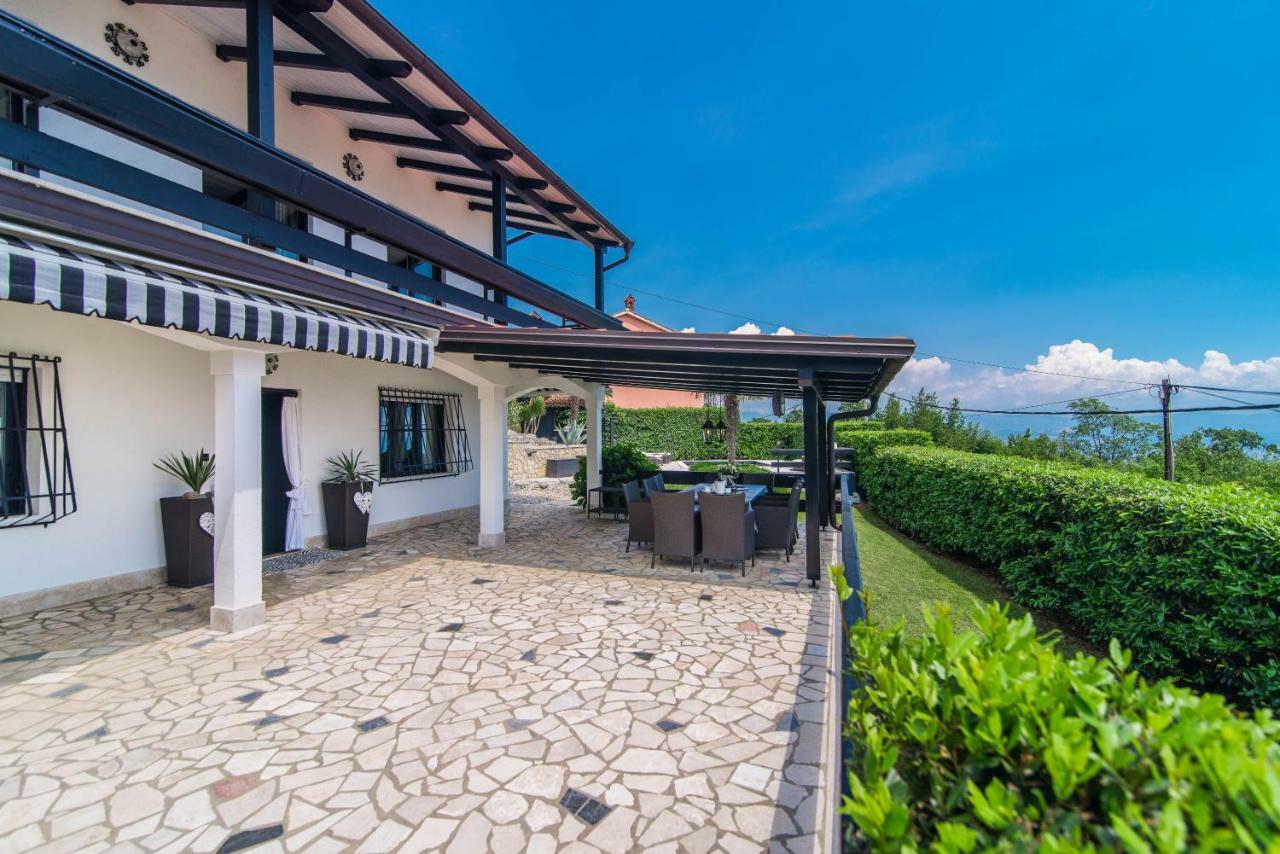 Vila "Zatka" Villa Veprinac Екстериор снимка